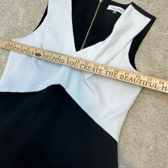 Calvin Klein Black White Gold Zipper Tank Top Work Professional Top Size Small - Picture 9 of 11